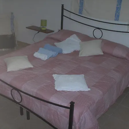 Konukevi Al Duomo Carrela Di Ghjeja 3*