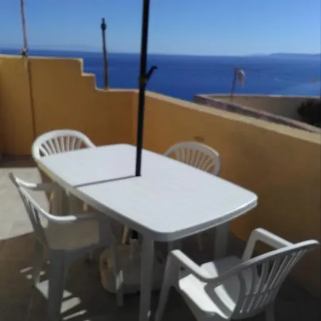 Al Duomo Carrela Di Ghjeja Castelsardo