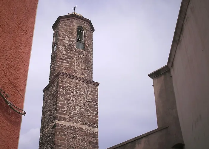 Al Duomo Carrela Di Ghjeja Castelsardo