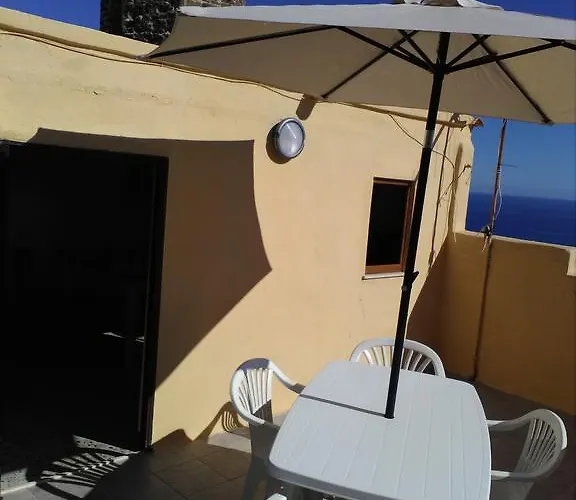 Vendégház Al Duomo Carrela Di Ghjeja