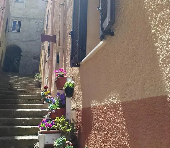 Al Duomo Carrela Di Ghjeja Vendégház Castelsardo