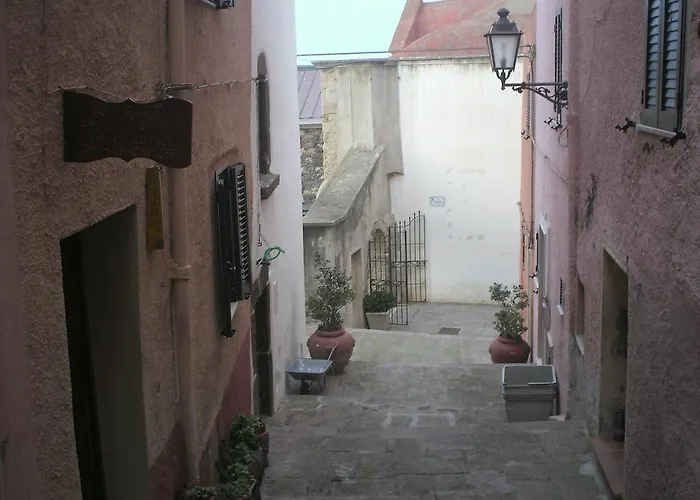 Al Duomo Carrela Di Ghjeja 3* Castelsardo